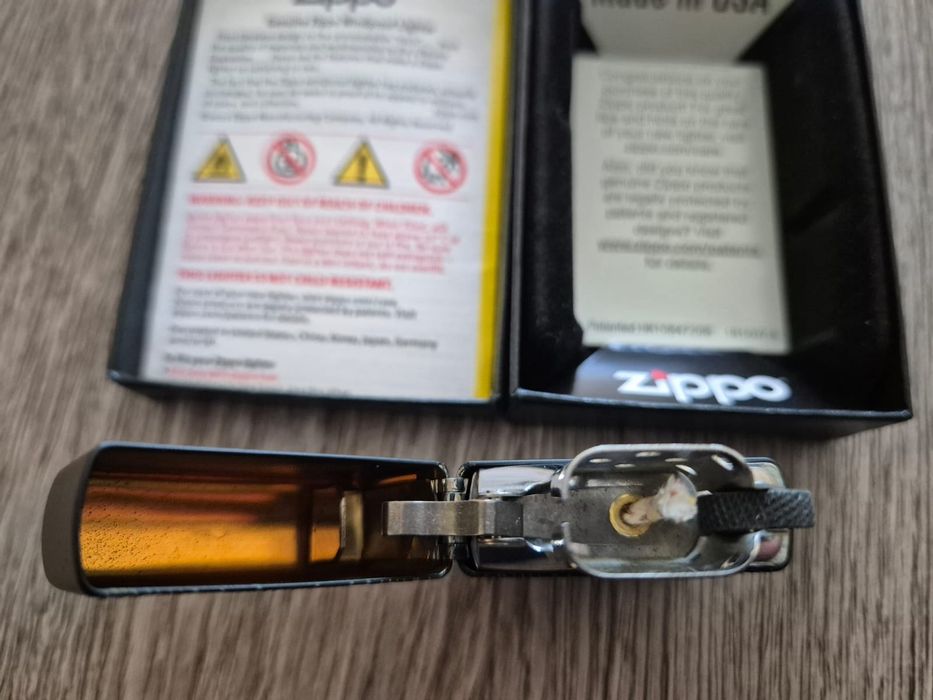 Bricheta Zippo noua