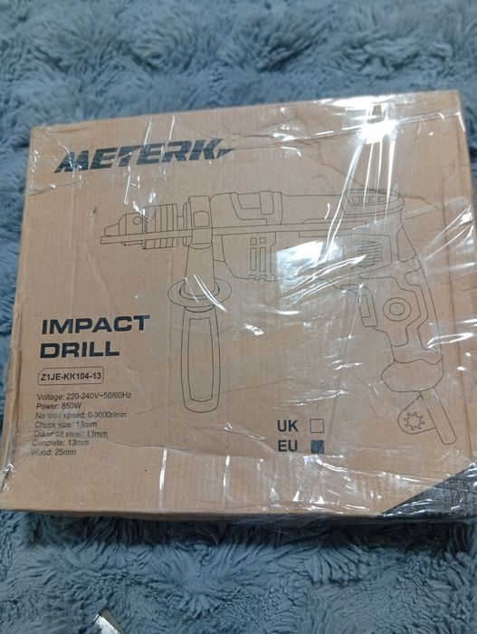 Mașină de găurit cu percuție Meterk Z1JE-KK104-13, 850W, Nouă la cutie