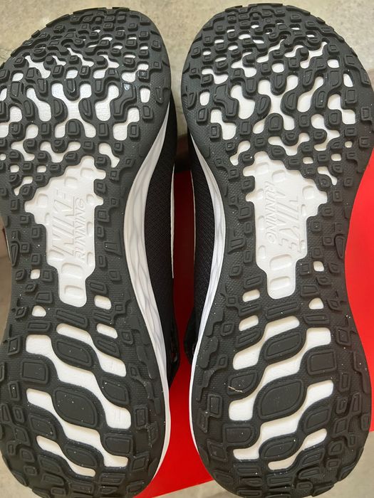 Маратонки за бягане Revolution 6 Flyease
43номер28см