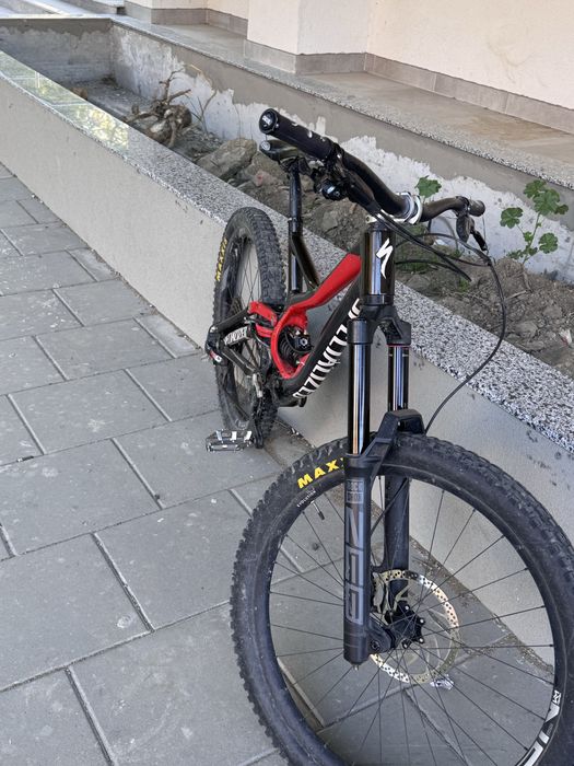 Specialized demo 8 CUSTOM schimb cu dirt