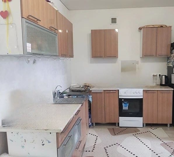 Продам кухонный гарнитур