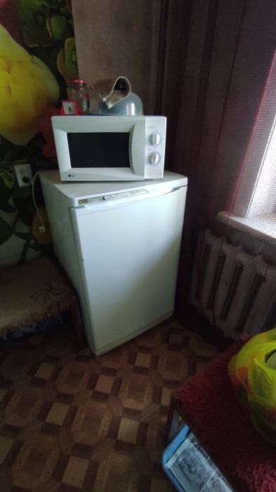 Продам морозильную камеру