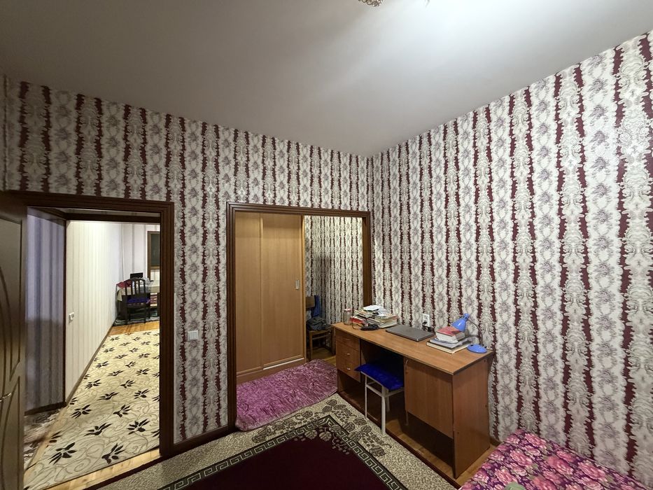 Продается квартира 3 комнатный+балкон с евро ремонтом