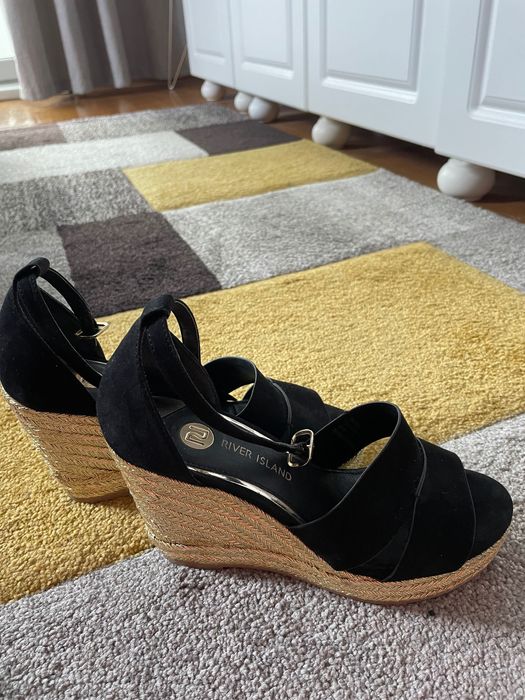 Tenesi ,sandale marimile38-39