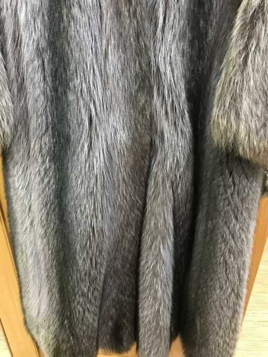 Продам шубу енот