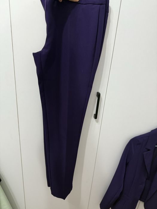 Продам женский костюм