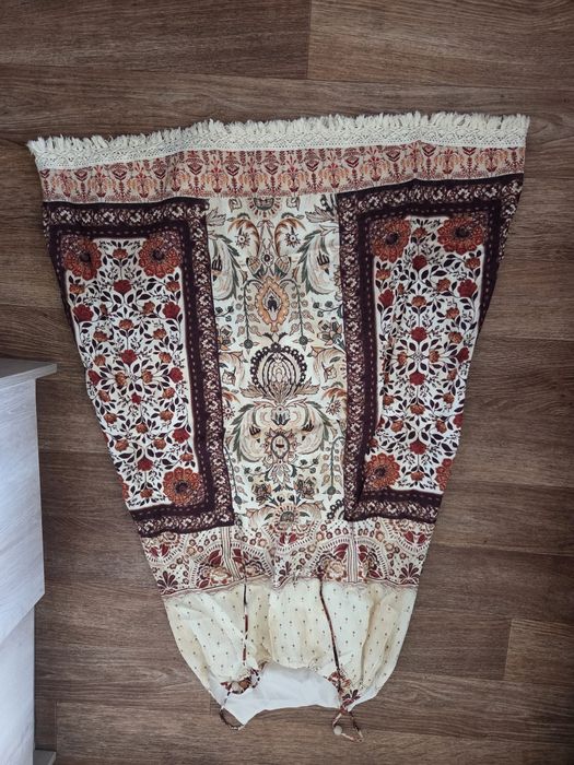 Продам сарафан новый