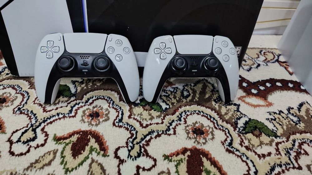 Playstation 5 Slim  2 Джойстик идеальный состояние Топ игры