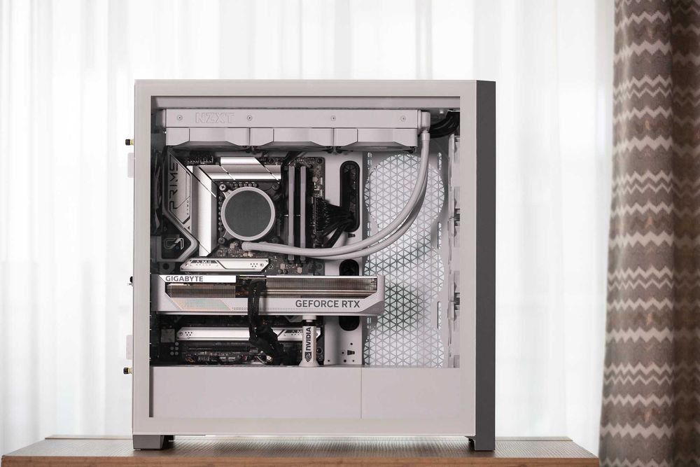 Custom Gaming PC Intel Core i7 13700K • RTX 4070 Ti 12GB • SSD Samsung 980 PRO 2TB • 32GB DDR5 6200Mhz CL36 • ASUS PRIME Z790-A WIFI