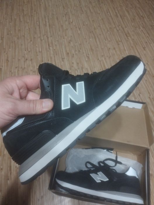 Кроссовки Оригинал натуральная замша 46р-р.