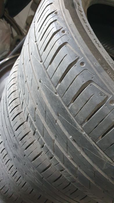 Продам комплект  шин r19