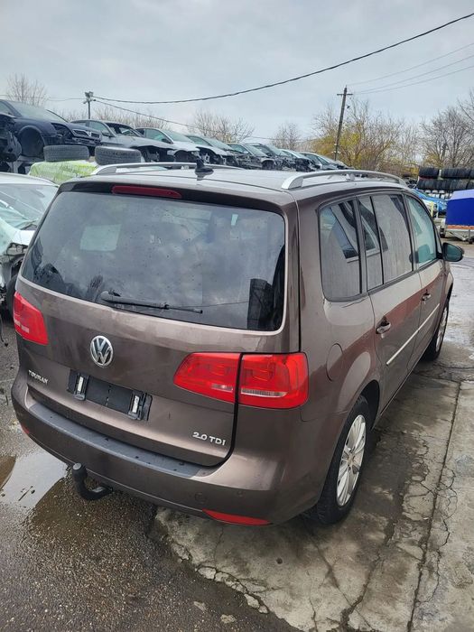 Dezmembram Volkswagen Touran 2012 Haion /Bara spate/ Stopuri