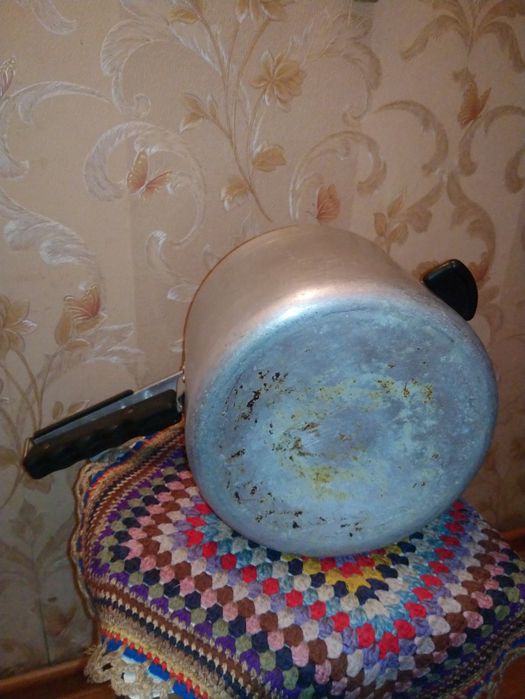 Продам Скороварку на 6 литров