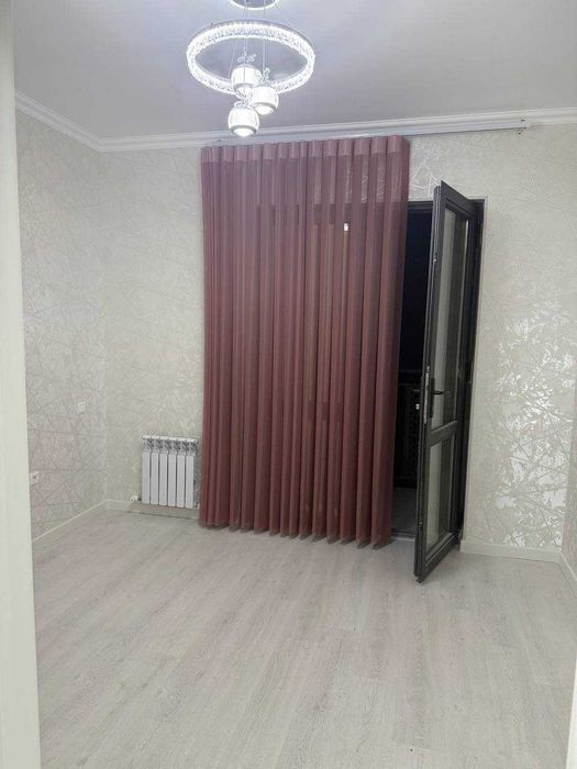Поключ новостройка Яшнобод тумани Узбум турар жой мажсуасида 3 хона