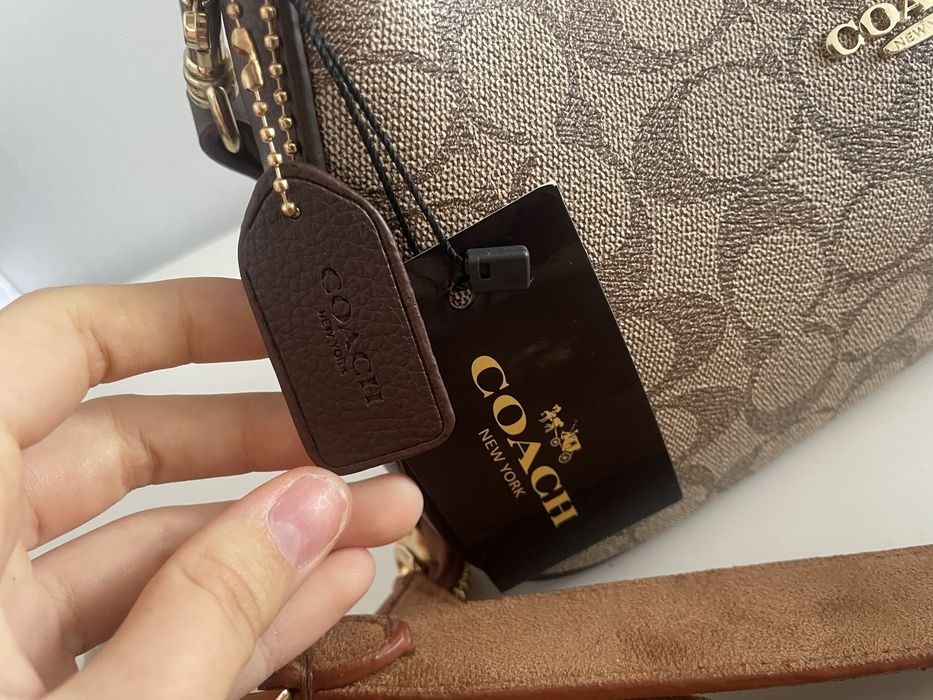 Geanta Coach noua,cu eticheta si maner extensibil