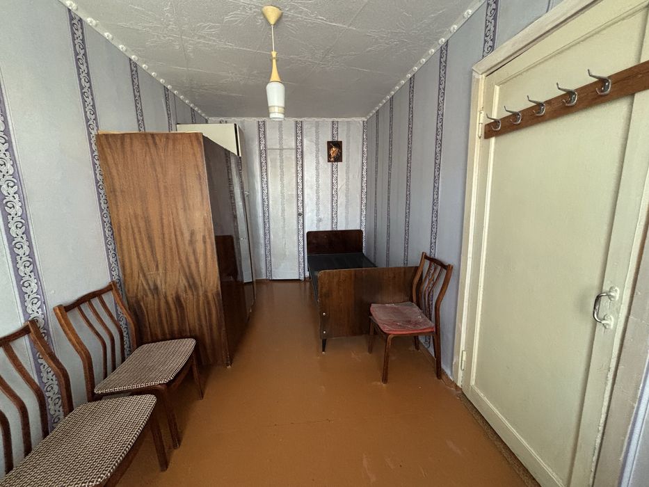 Продам двушку на кжби