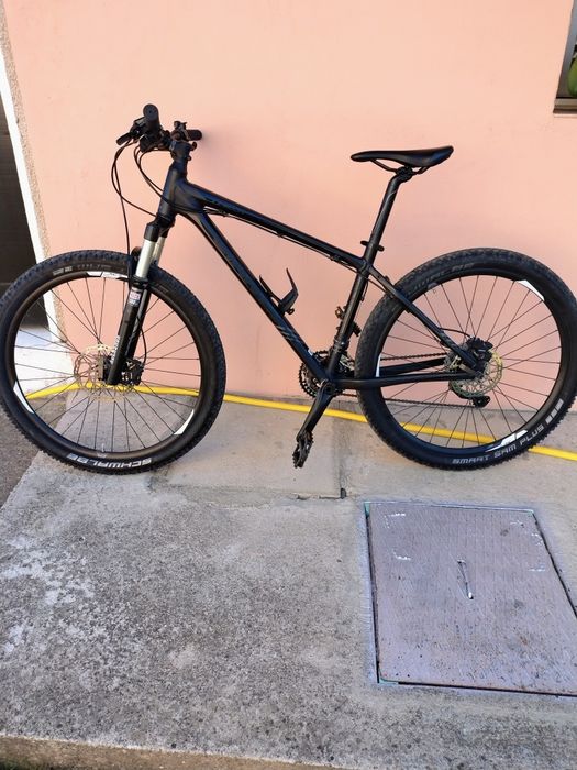 Vând bicicletă Giant Talon mărime M, roți 27,5