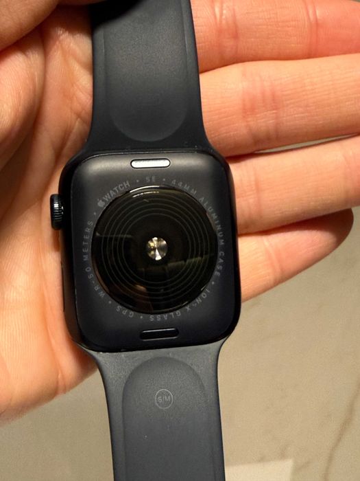 Apple Watch SE Gen 2 44mm Midnight S/M GPS