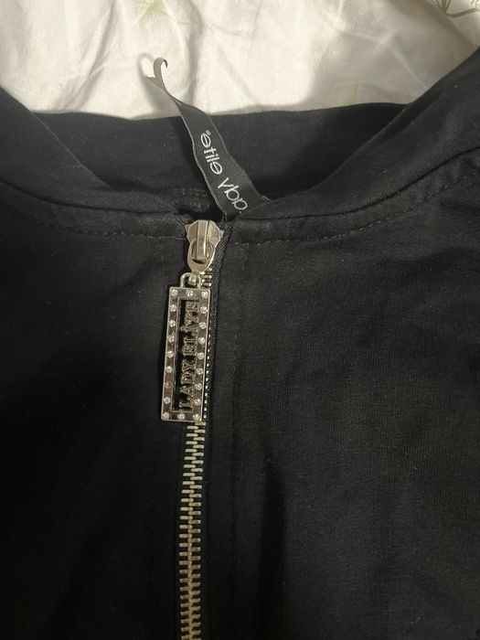 Анцуг, комплект от две части