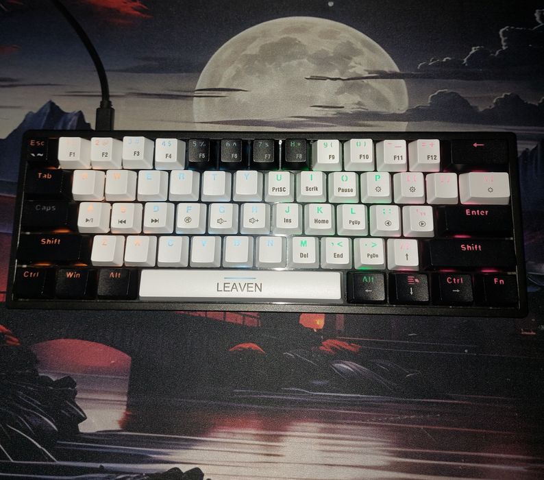 Продам клавиатуру KEAVEN K620