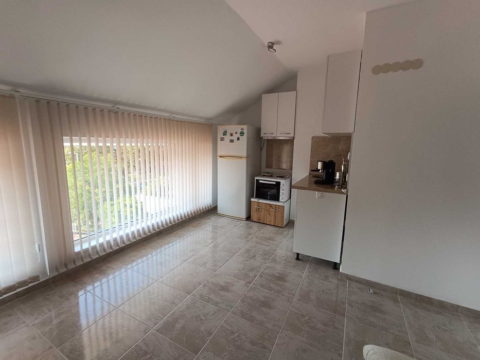 Апартамент под наем обзаведен