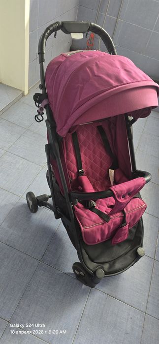 Продам прогулочную коляску