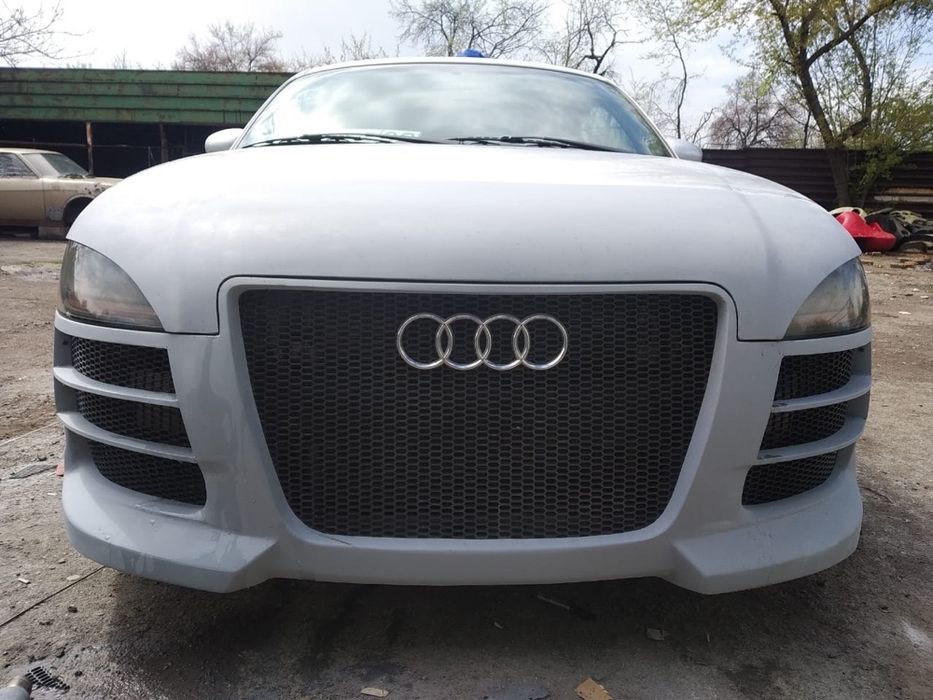 Продам бампер на ауди тт