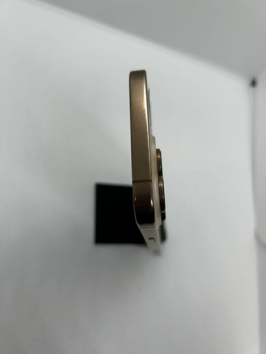 Apple iPhone 16 Pro Max, 256GB, 5G, Desert Titanium, 95% -D-