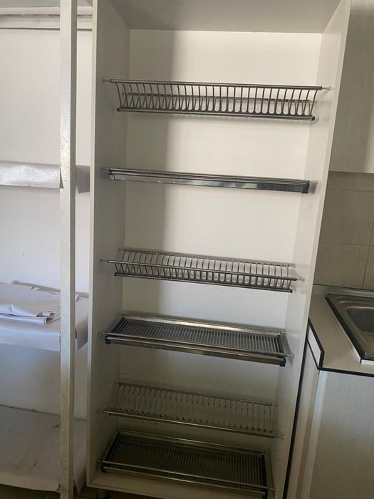 Продается шкаф для сущки посуды