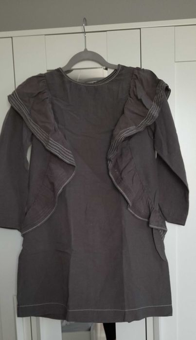 Отлична рокля Zara за ръст 164