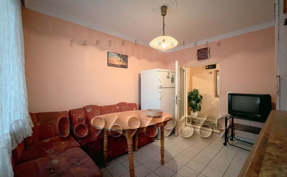 Продава се Тристаен апартамент в Варна, Възраждане 4 - 104 кв.м за 928 €/кв.м - Снимка #4