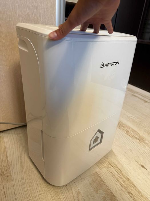 Влагоуловител Ariston DEOS
