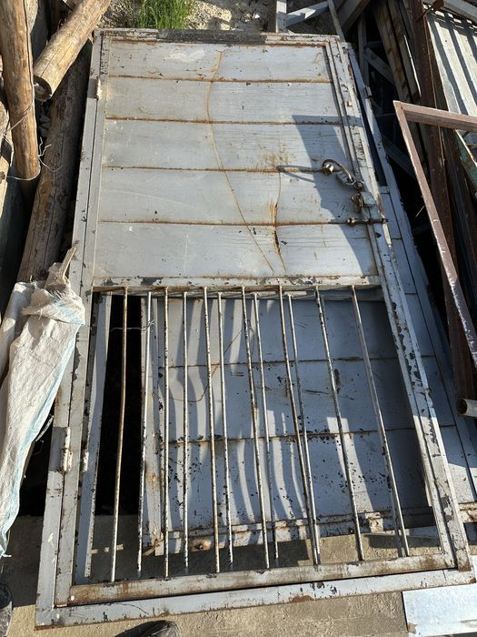 Калитка дверь железная