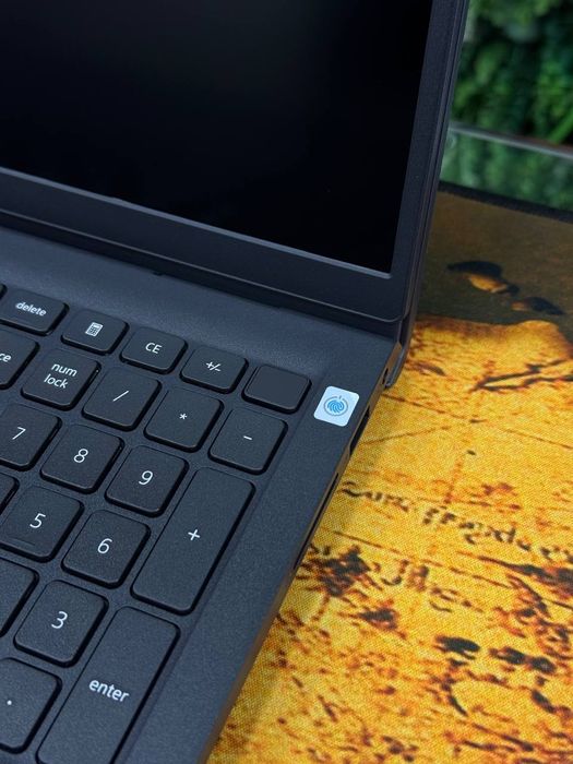 Продается ноутбук ( свой ], DELL в черном цвете, новая !!!