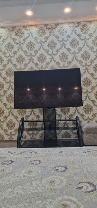 Подставка для телевизора