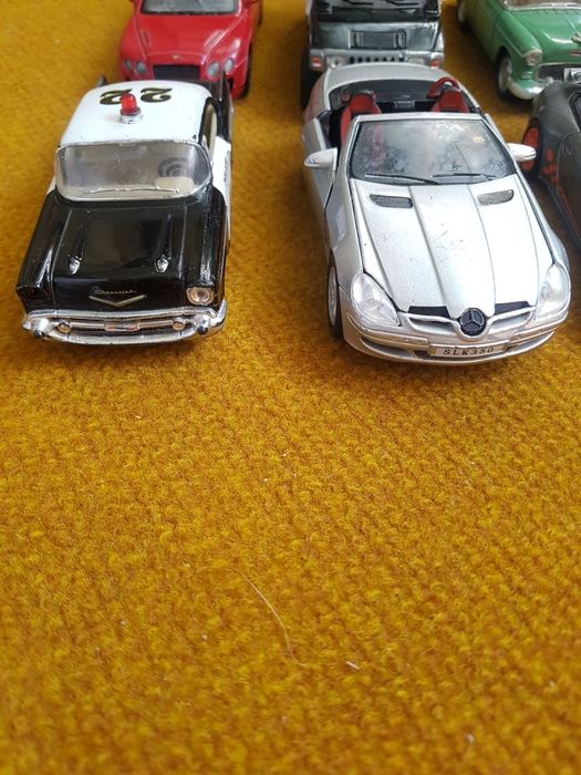 Машинки металлические коллекционные