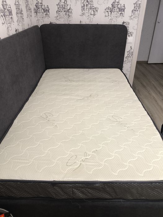 Продам кровать новую  120*200