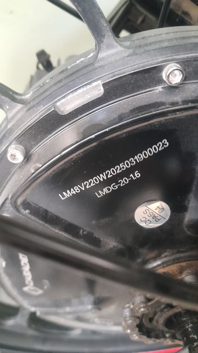 Skuter sotiladi 5ta akumlato'rli