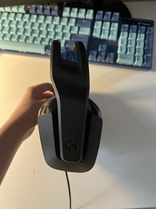 Наушники Logitech G335