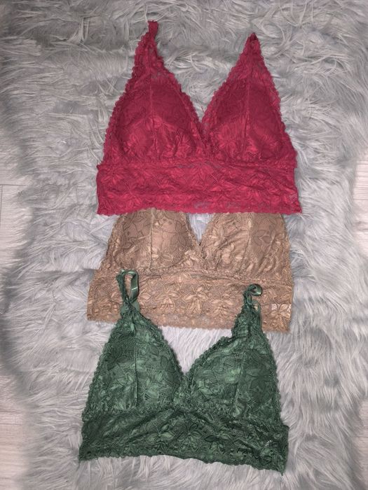 Дамско бюстие 3бр. 5 евро
