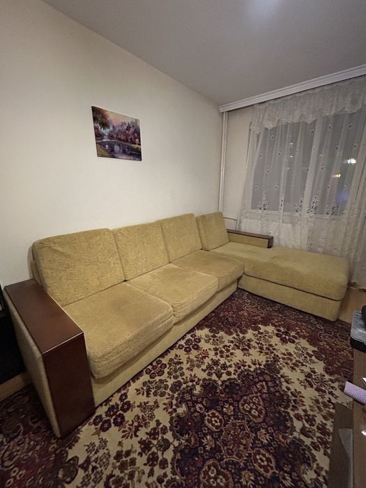 Диван с функция сън