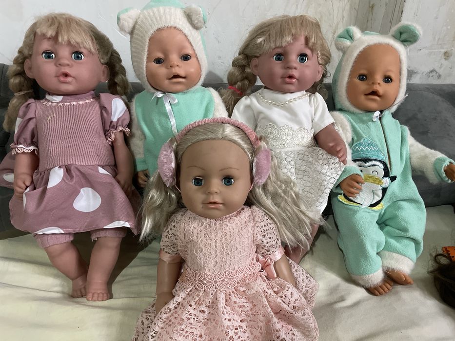куклы для девочек средние размером отличном состояние