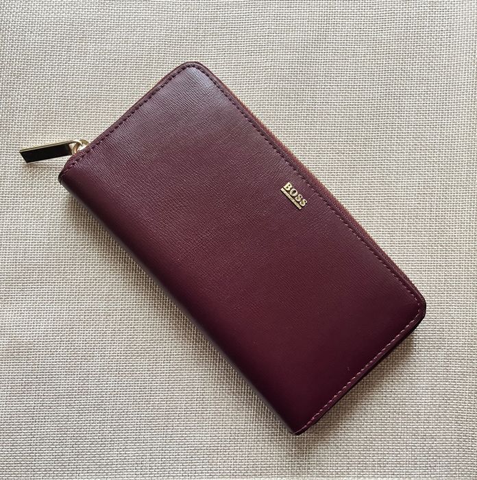 Hugo Boss портмоне, Brand нов дамски колан естествена кожа