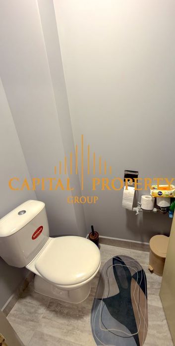 Продава се Многостаен апартамент в Силистра, Юг - 140 кв.м за 492 €/кв.м - Снимка #12