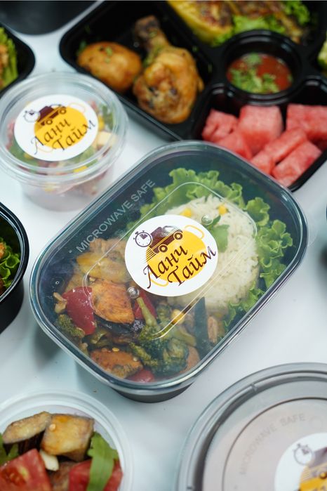 Доставка вкусных обедов