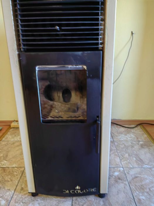 Пелетна камина di calori