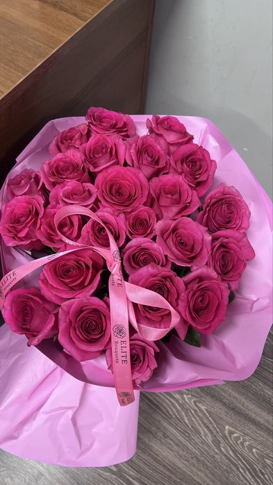Продам букет из 25 роз
