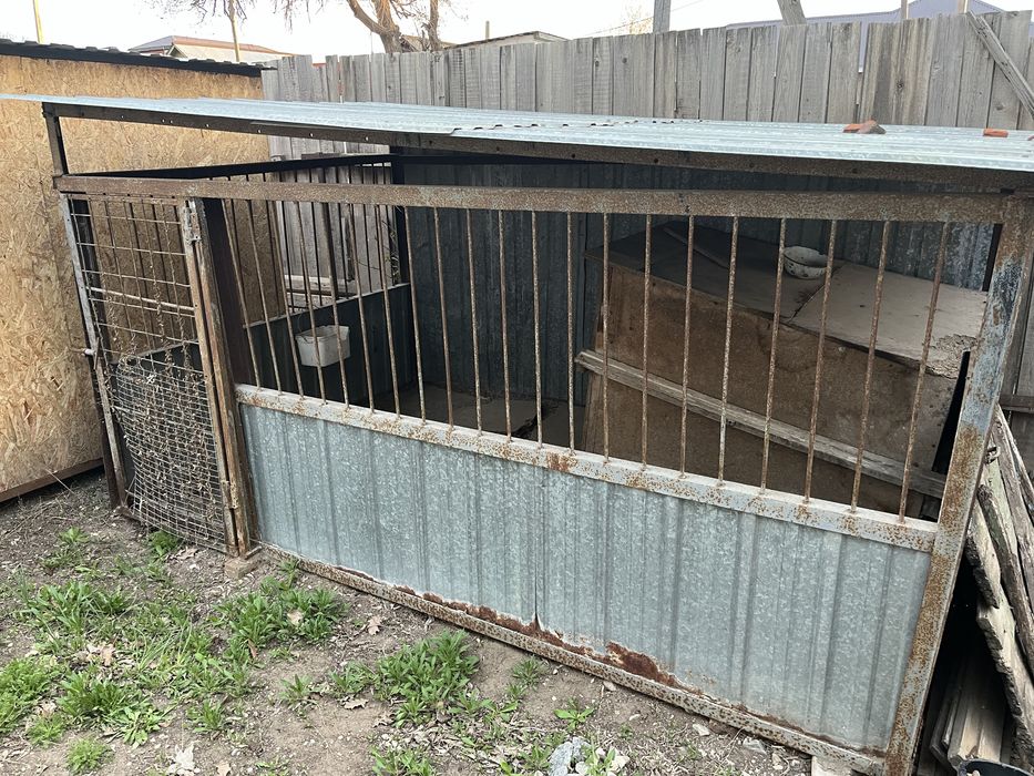 Продам вольер для собаки