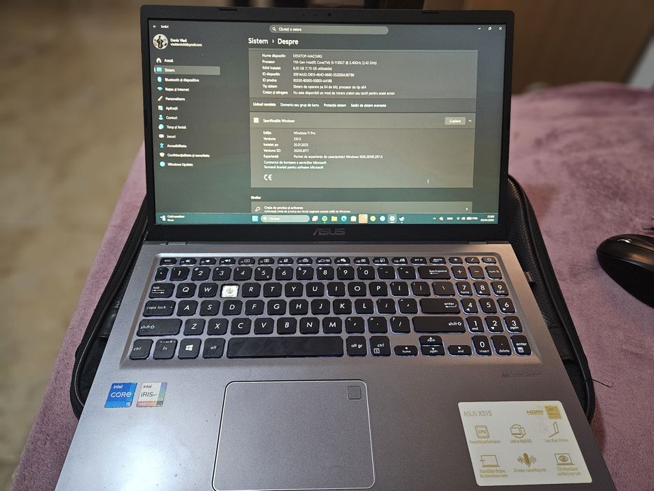 Laptop ASUS VivoBook X515EA