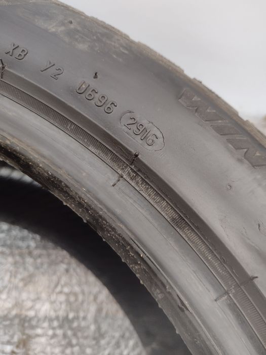 Перфектни 2бр.275/40/19 Pirelli SZ3 dot3916